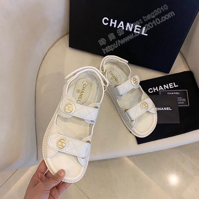 Chanel女鞋 香奈兒20ss新款魔術貼涼鞋 Chanel休閒涼鞋  naq1158